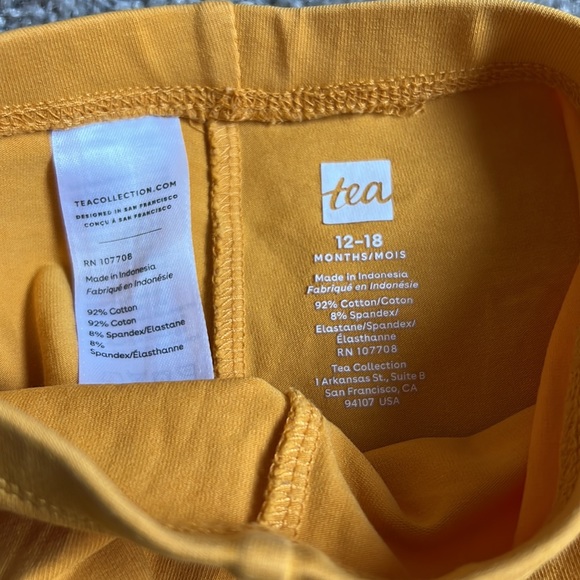 2 onesies & 1 Tea collection legging - Picture 2 of 6